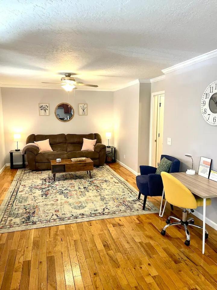 Cozy 2 Bedroom Townhouse Near Lake And Restaurants Guntersville Extérieur photo