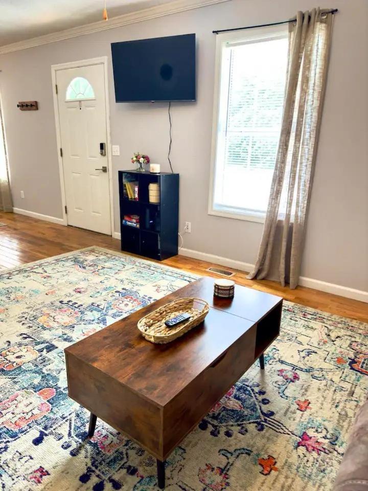 Cozy 2 Bedroom Townhouse Near Lake And Restaurants Guntersville Extérieur photo